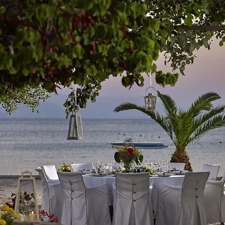 Corfu Chandris And Курортный комплекс 4*