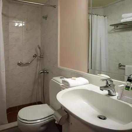 Курортный комплекс Corfu Chandris And 4*