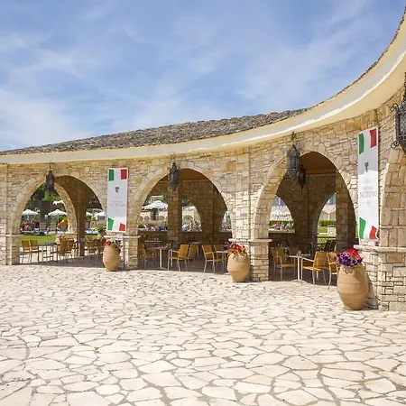Corfu Chandris And Курортный комплекс 4*