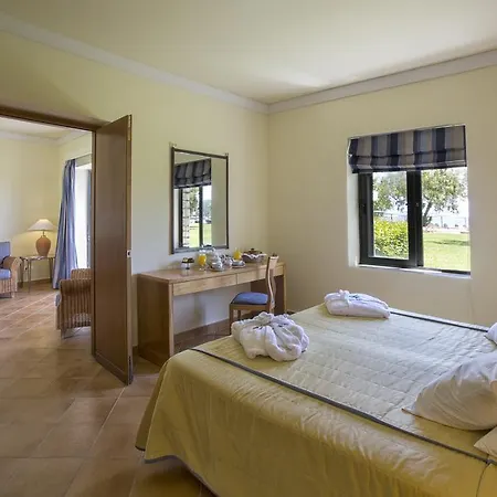 Курортный комплекс Corfu Chandris And 4*