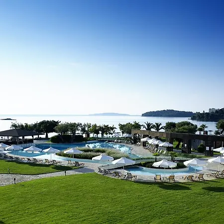 Corfu Chandris And Курортный комплекс Дассия